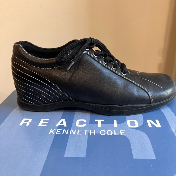 Kenneth Cole Reaction Sport Shoes - Picture 2 of 5
